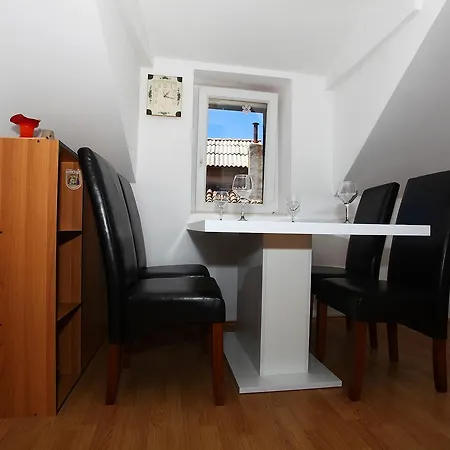 Lea Apartman